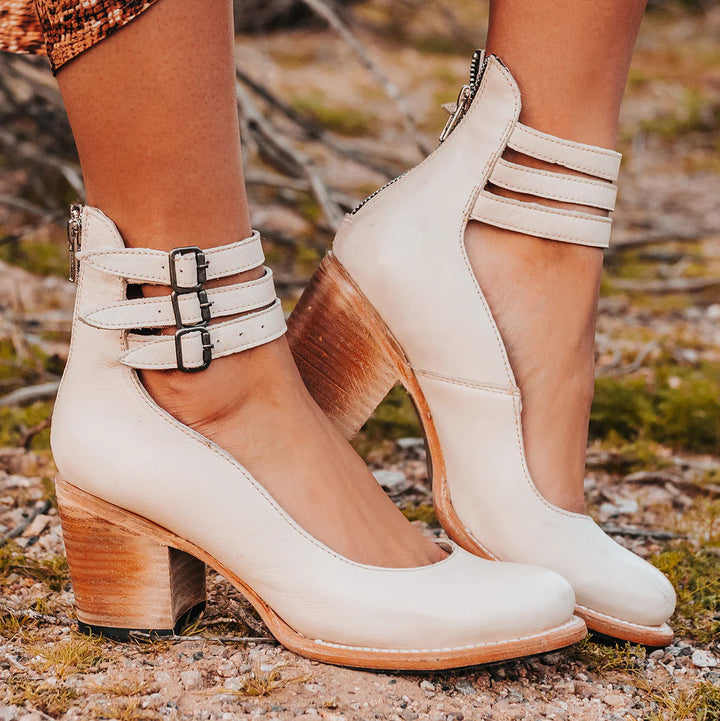 Norah™ | Classic Vintage-Inspired Pumps