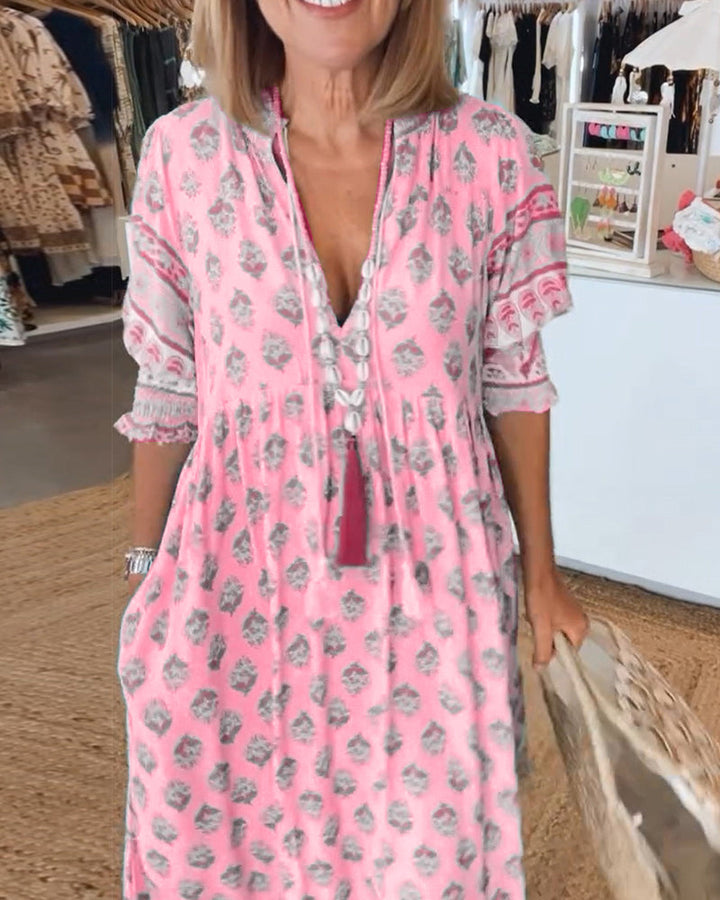 Modena™ - Stylish Printed V-Neck Dress with Half Sleeves for Effortless Chic