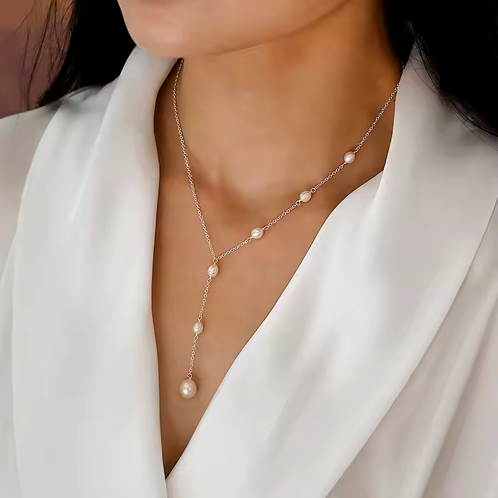 RUBY | ELEGANT PEARL NECKLACE